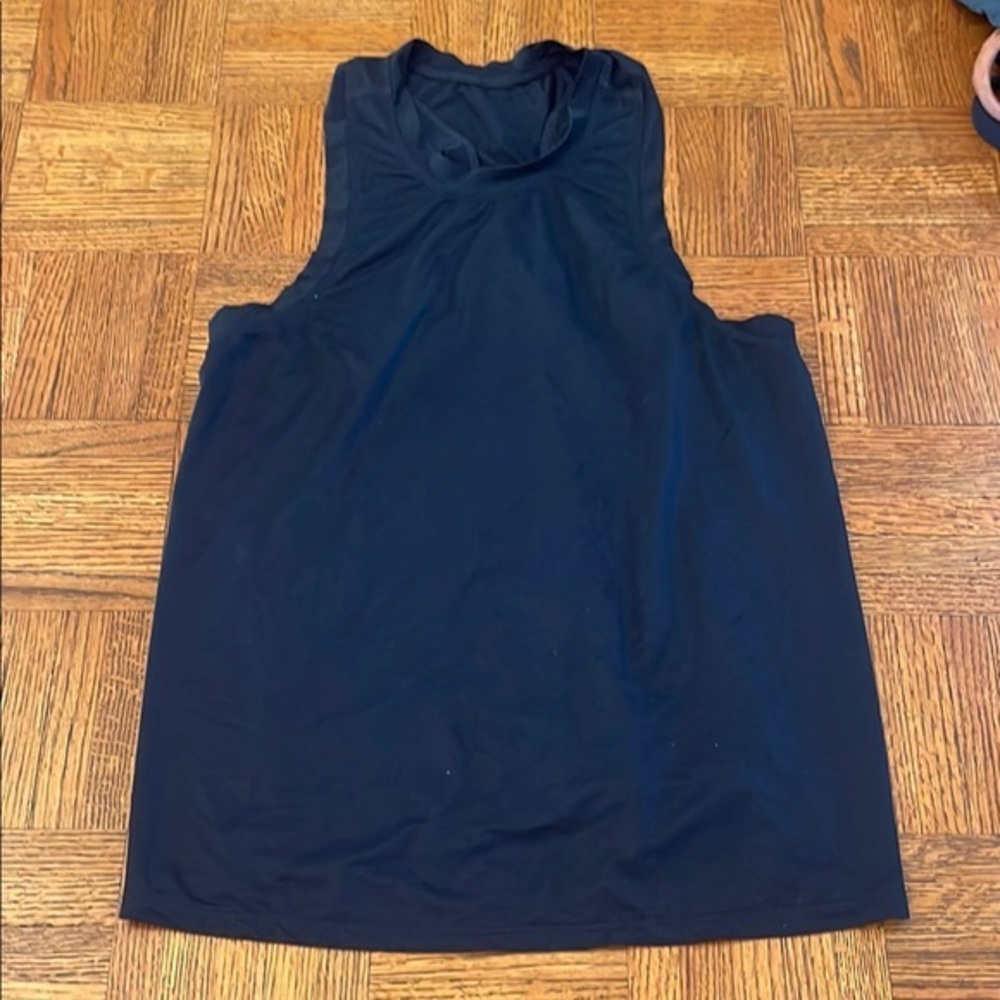 VUORI racerback Black Top xs